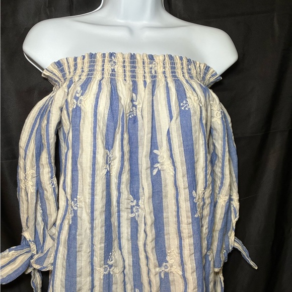 Everly Woman’s Off The Shoulder Mini Dress Blue White Stripe Medium Embroidered - Picture 6 of 11